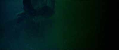 [Alexa's voice distorted] - 47 Meters Down: Uncaged