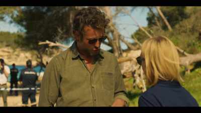 Alexis visits von Rumke to collect the copy - The Mallorca Files