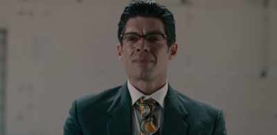 Alguien que te debe
dinero dando vueltas, - Krays: Code of Silence