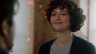 Alice Mitchell, are you
questioning yourself? - The 5-Year Christmas Party