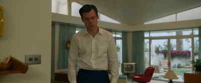 -Alice, please, just stay calm.
-(gasping loudly) - Don't Worry Darling
