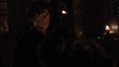 Alie knows we're here.
We got to move. - The 100