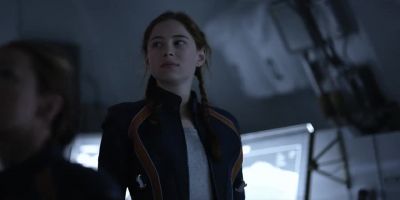 [alien screeching, pulsating] - Lost in Space