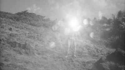 (alien weapon zapping)
(explosion booming) - Frankenstein Meets the Spacemonster