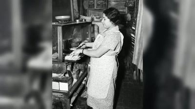 ALISA:
Tacos were first brought to L.A. in 1905 - Searching for Soul Food
