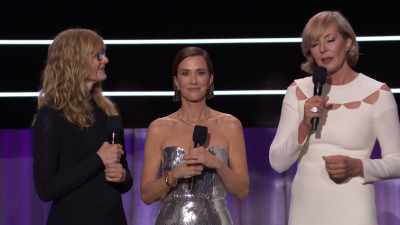 -Alison?
-Carol... - Carol Burnett: 90 Years of Laughter + Love