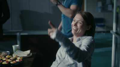 -ALL: Aw.
-[LAUGHS] - In the Dark