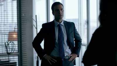 - All Bryan Mills has ever
done is serve his country. - Taken