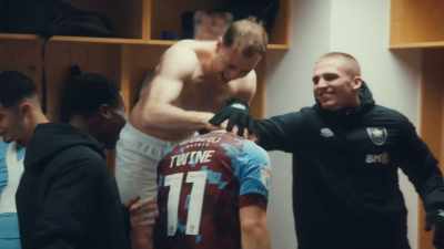 (ALL CHANTING) - Mission to Burnley
