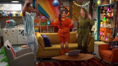 [all cheer] - Side Hustle