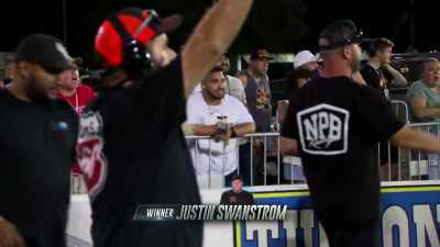 - [all cheering] - Justin
Swanstrom gets the win. - Street Outlaws No Prep Kings Team Attack