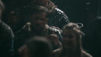 [ALL CHEERING] - Vikings