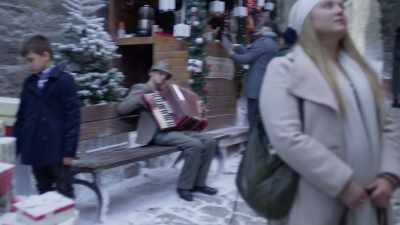 All this Christmas
kitsch, little bit much, - Joyeux Noel