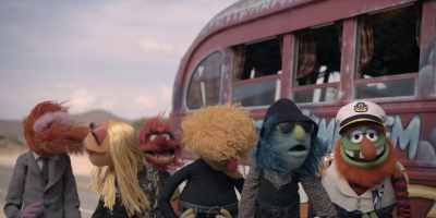 (ALL CHUCKLING) - The Muppets Mayhem