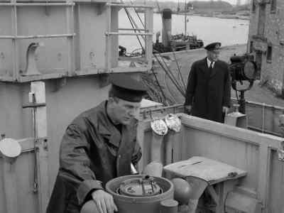 All clear, aft! - The Cruel Sea