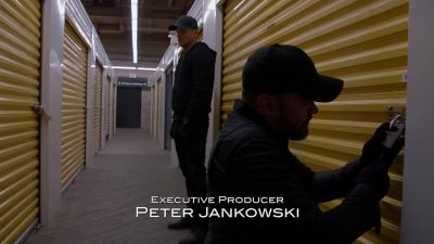 - All clear. - Chicago P.D.