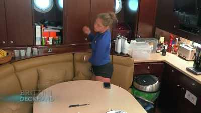 All crew, all crew, tender 
is five minutes out. - Below Deck Down Under