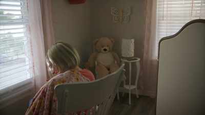 All done?
Yeah, that's a good girl. - My Nanny Stole My Life