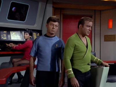All hands, this is the captain. - Star Trek
