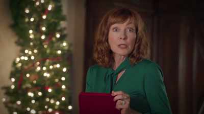 All you have to do is decide
who gets the Christmas Diamond. - The Case of the Christmas Diamond