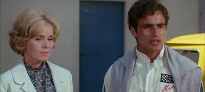 All you have to do is to beat my husband - Grand Prix