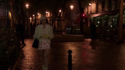 All I do is think about you.
I thought it would make you happy! - Emily in Paris