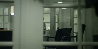 All I'm trying to do is find her. - House of Cards