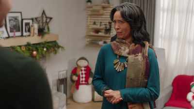 [all laugh] - Season's Greetings from Cherry Lane