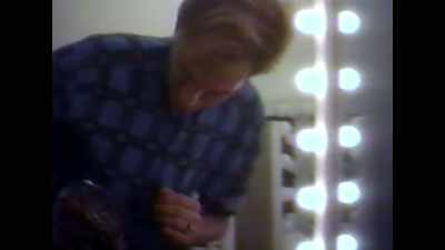 [all laughing] Everyone
will look good - Larger than Life: The Kevyn Aucoin Story