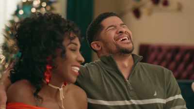 (all laughing)
- It took me a week - Rain for Christmas