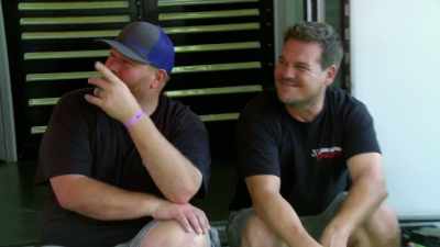 - [all laughing] - No, the
guard said, "Eyebrow." - Street Outlaws No Prep Kings Team Attack