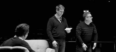 [all laughing] - SmartLess: On the Road
