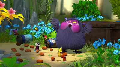 [all laughing] - Larva Family