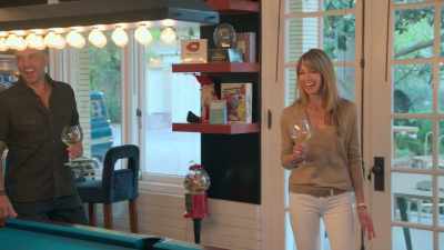 [all laughing] - Buying Beverly Hills