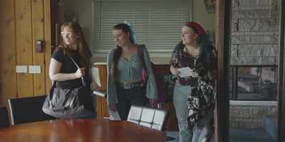 (all laughing) - Night of the Dead Sorority Babes