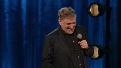 [all laughing] - Craig Ferguson: I'm So Happy