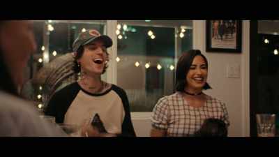 [all laughing] - Child Star