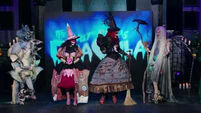 [all laughing] - The Boulet Brothers' Dragula: Titans