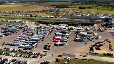 [all laughing] - Street Outlaws No Prep Kings Team Attack