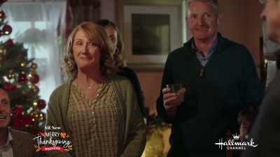 (all laughing) - Christmas at Castle Hart
