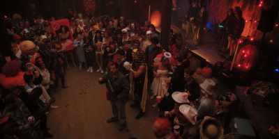 [all laughing] - Hubie Halloween