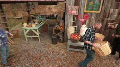 [all laughing] - Moonshiners: Master Distiller