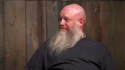 [all laughing] - Moonshiners: Master Distiller