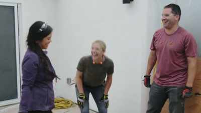 [all laughing] - Help! I Wrecked My House