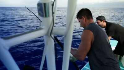 [all laughing] - Deadliest Catch: Bloodline