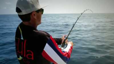 [all laughing] - Deadliest Catch: Bloodline
