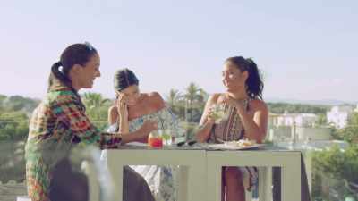 (ALL LAUGHING) - Love Island