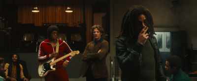 [all murmuring] - Bob Marley: One Love