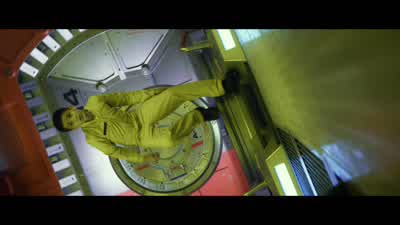 All new arrivals follow the yellow lights to your accommodations. - Ender's Game
