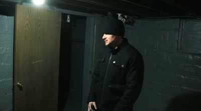 All of a sudden,
something causes me - Demon House
